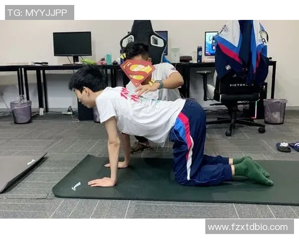 LNG在S15电竞总决赛洲际赛中的经验表现分析与点评 LNG在S15电竞总决赛洲际赛中的经验表现分析与点评